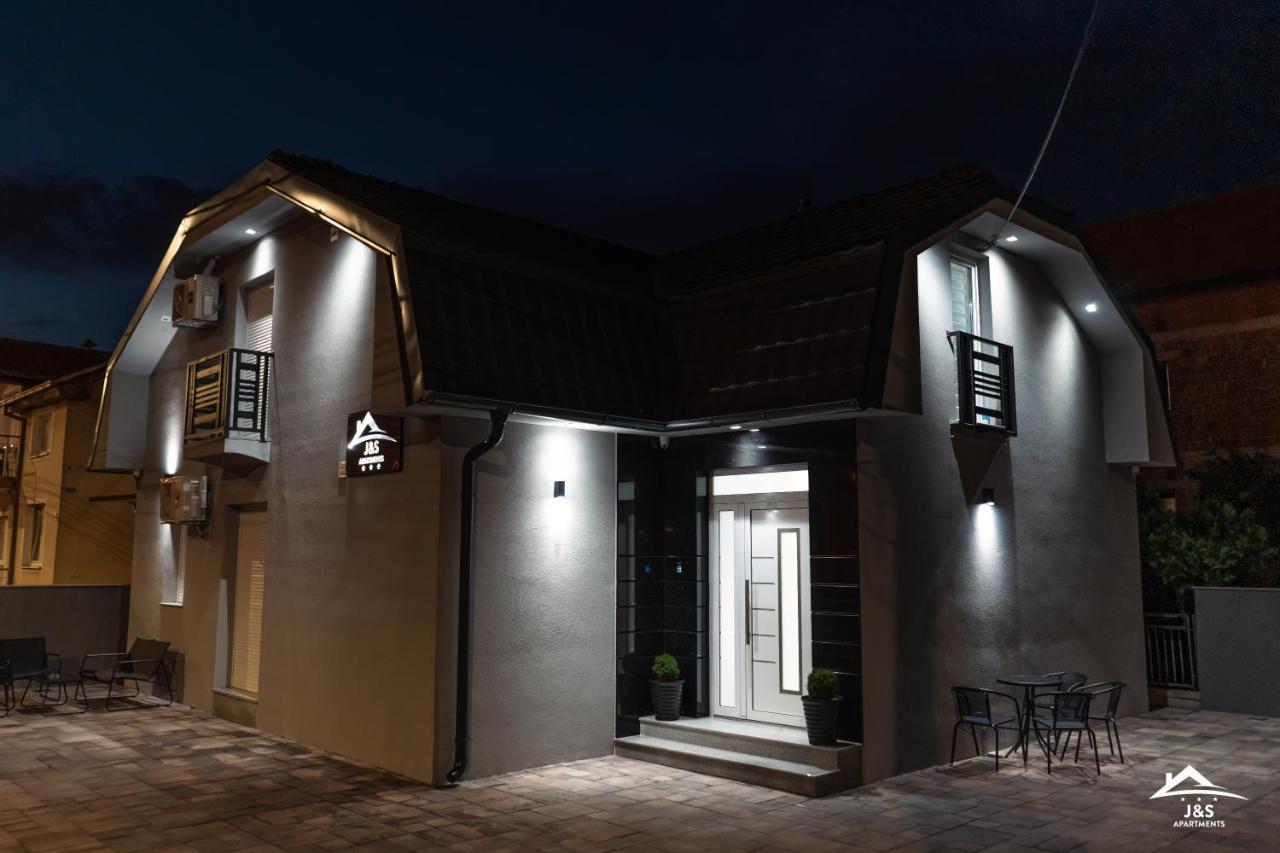 J&S Apartments Ниш Экстерьер фото
