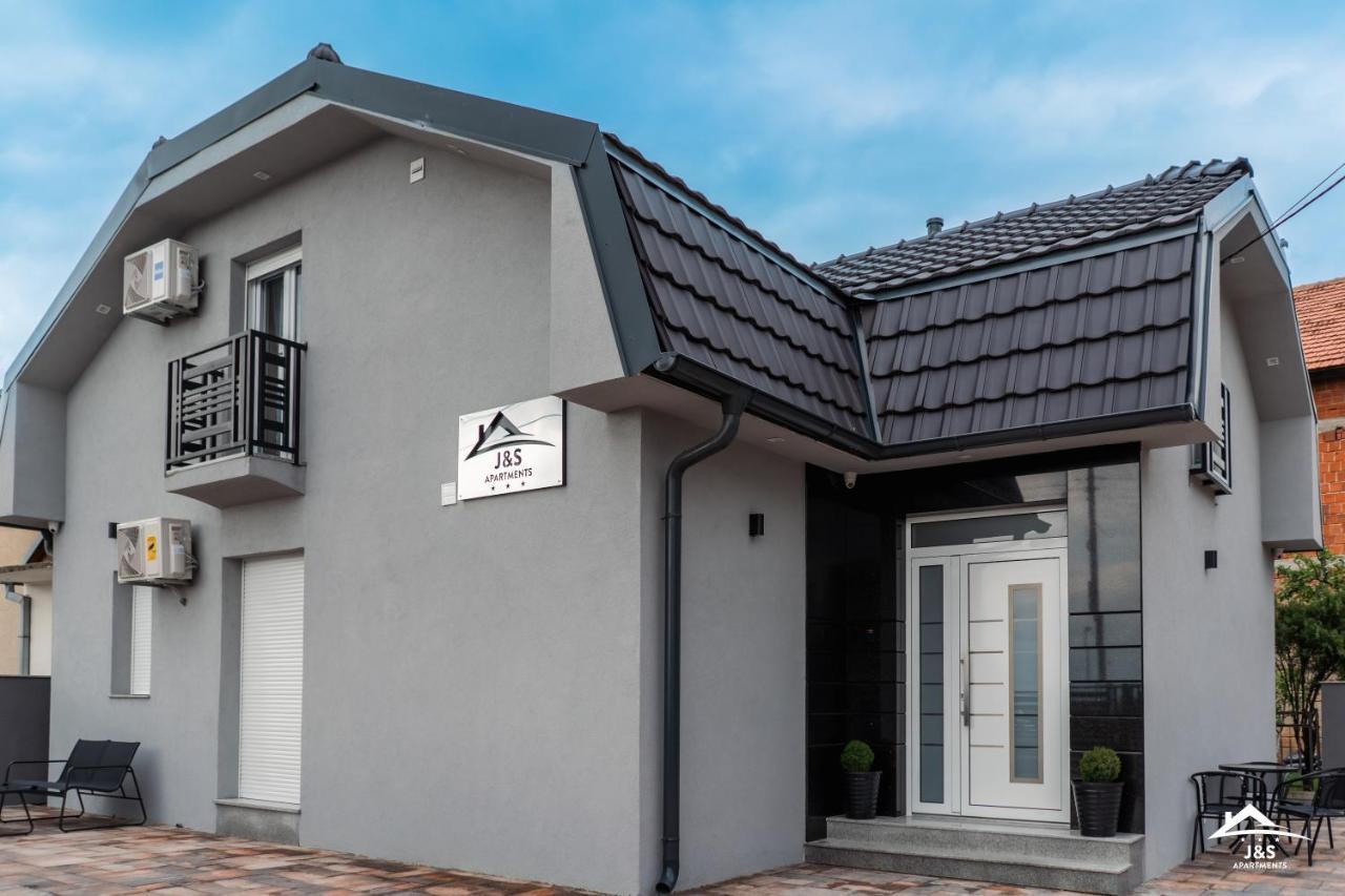 J&S Apartments Ниш Экстерьер фото
