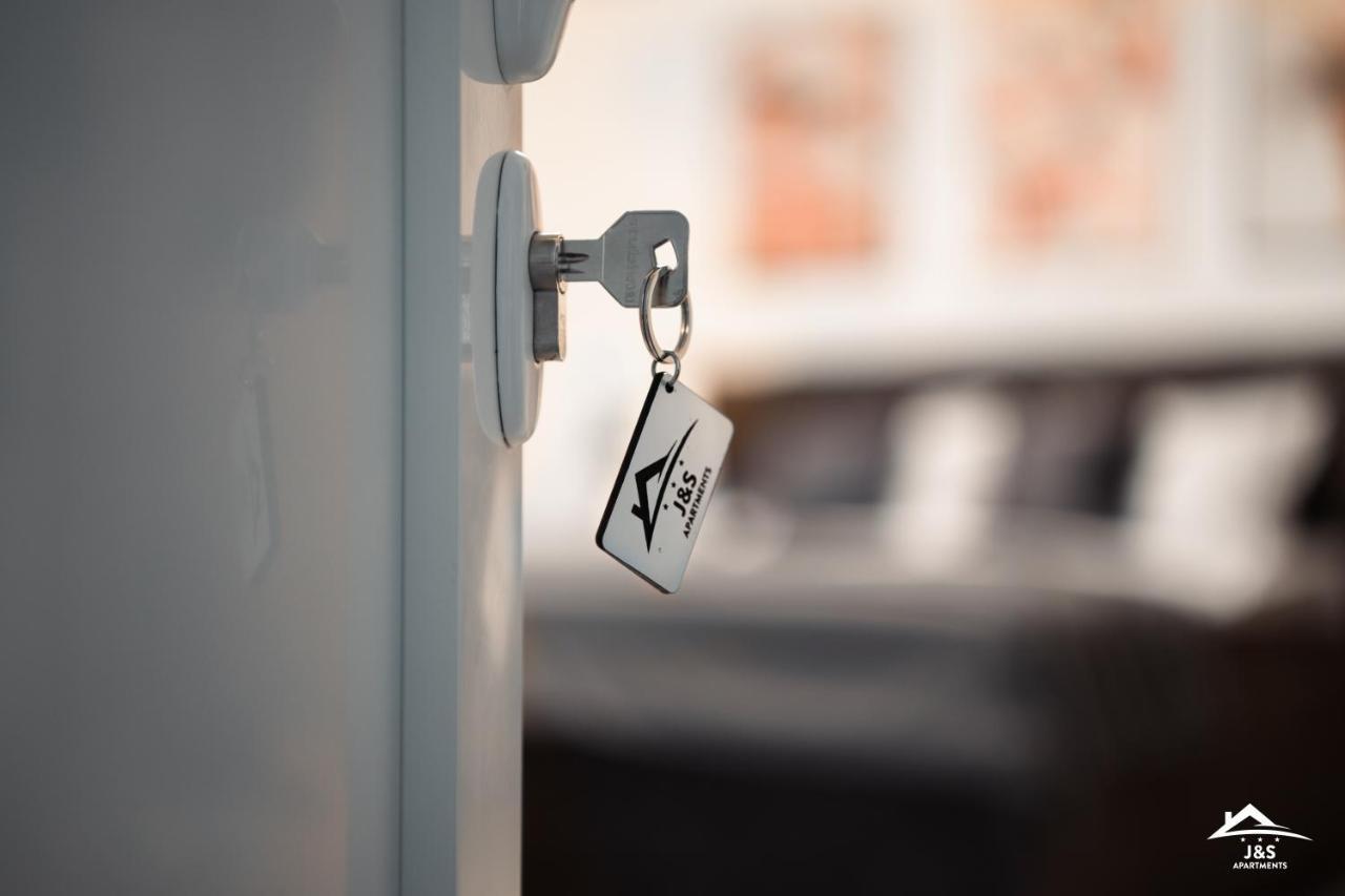 J&S Apartments Ниш Экстерьер фото