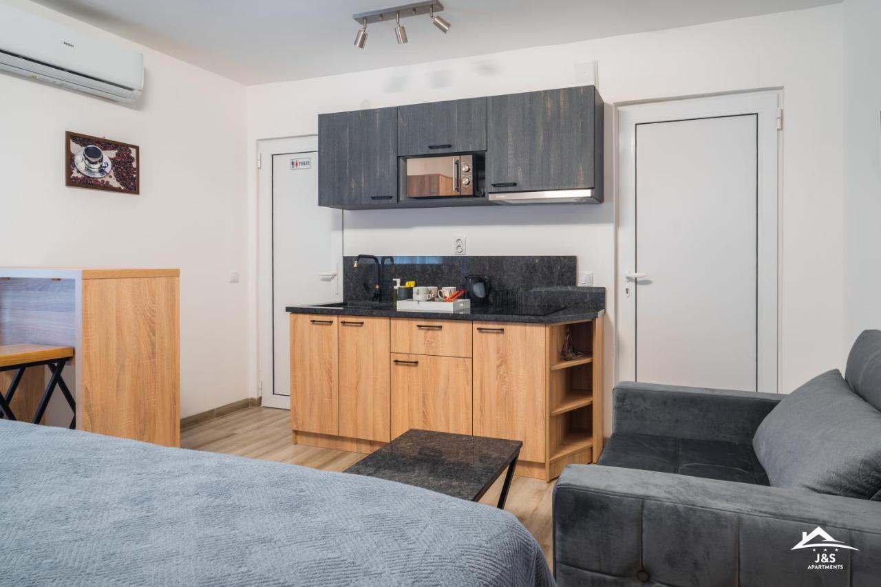 J&S Apartments Ниш Экстерьер фото