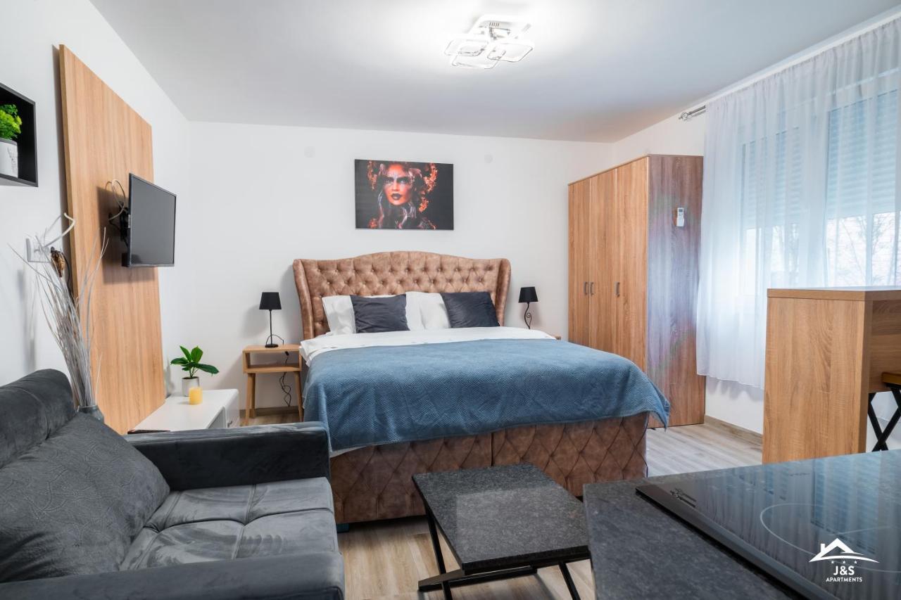 J&S Apartments Ниш Экстерьер фото